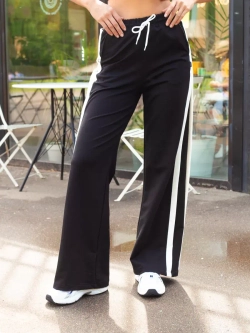 Брюки с лампасами трикотажные