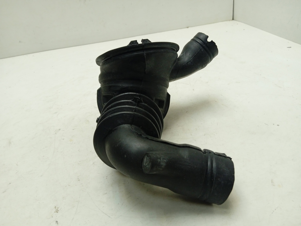 WLX20370CE кт161 Сливной патрубок для стиральной машины Bosch 90000471225 б/у