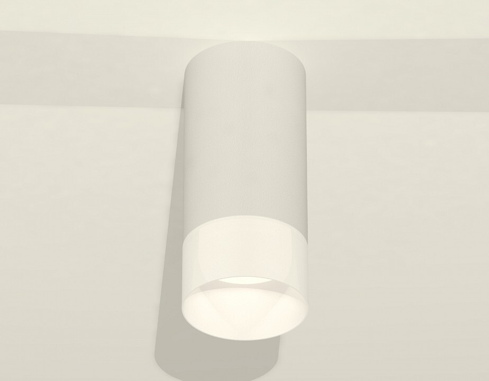 Накладной светильник Ambrella Light XS XS8161003