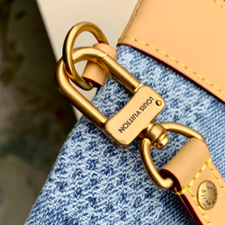 Louis Vuitton Pochette To-Go