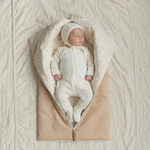 Комплект на выписку Зайчата и птички (бежевый)/(конверт+слип+чепчик)