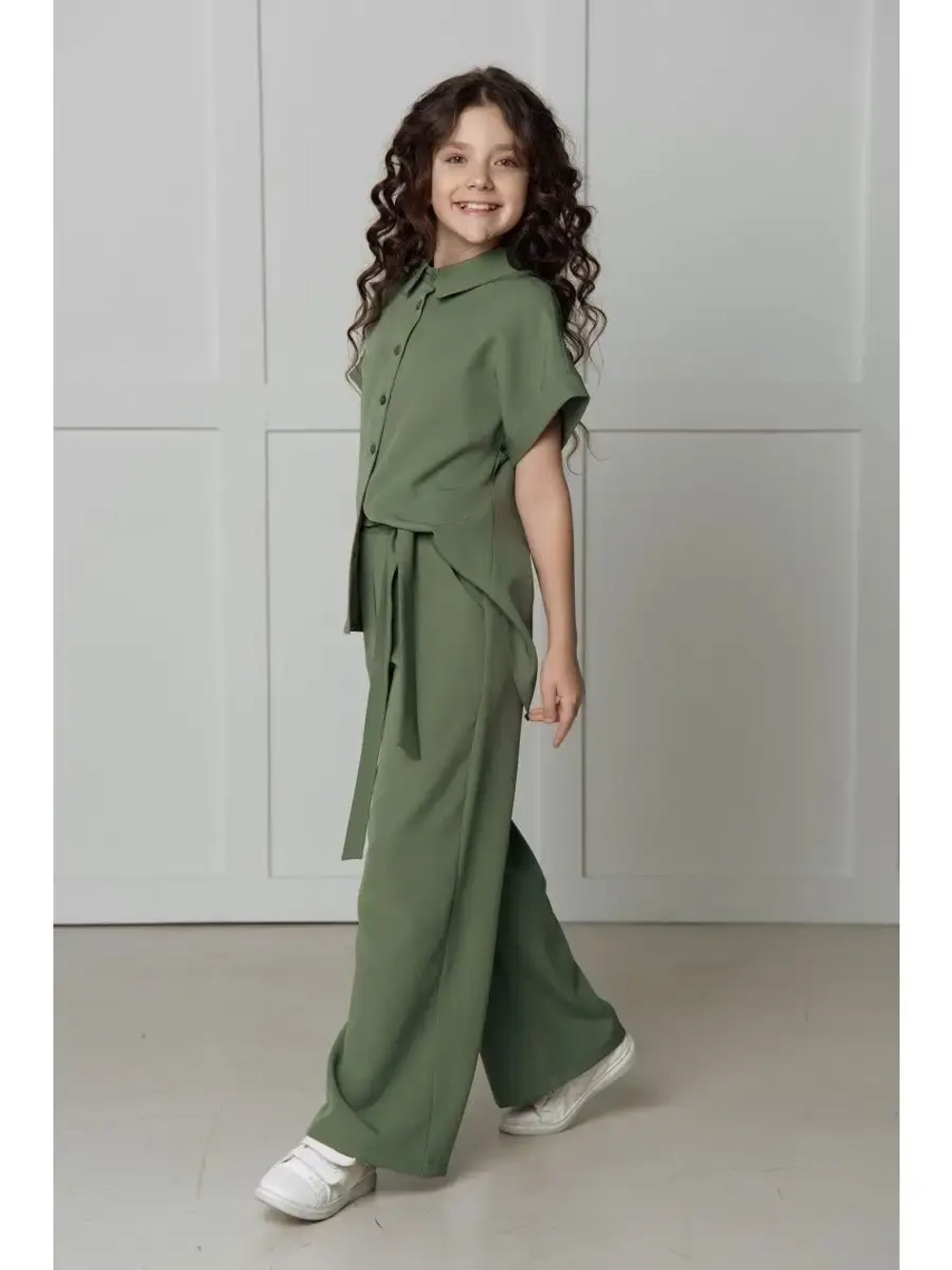 Костюм с брюками палаццо