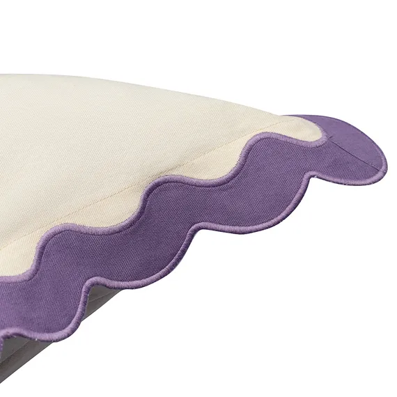 Чехол на подушку с контрастным кантом сиреневого цвета из коллекции trendy ruffles, 40х40 см