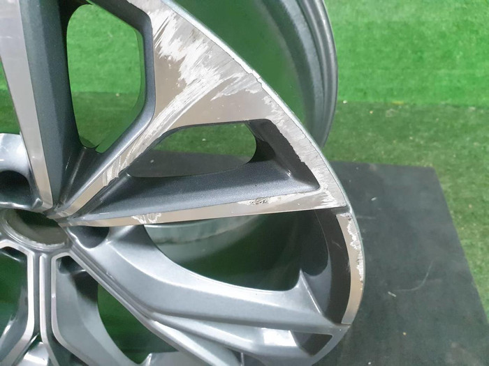 Диск литой R21 Audi Q8 (2018-н.в.)