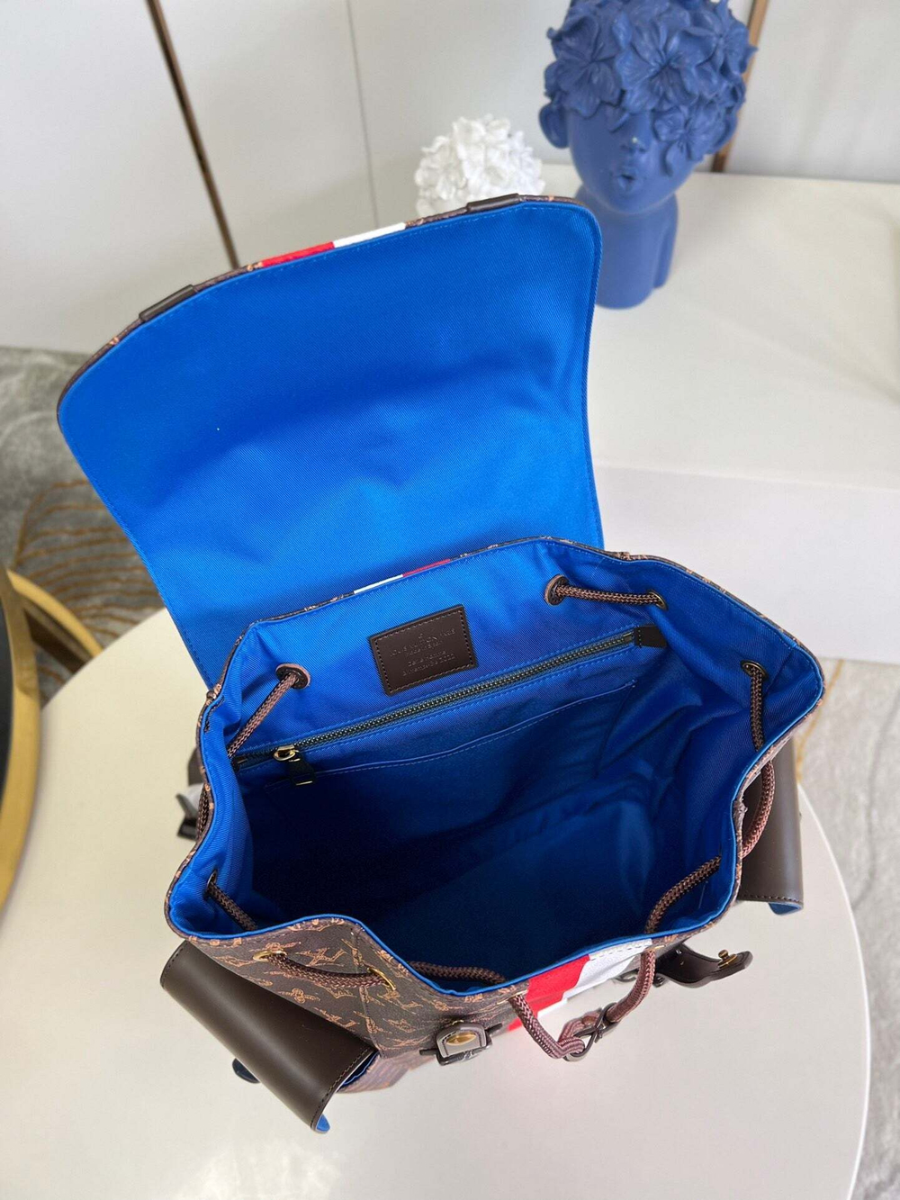 Louis Vuitton Christopher MM