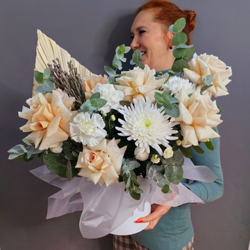 Авторская композиция с французскими розами