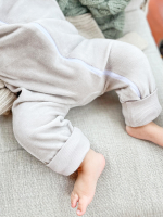 Велюровый комбинезон Mjölk Песочный серый, на манжетах, уценка