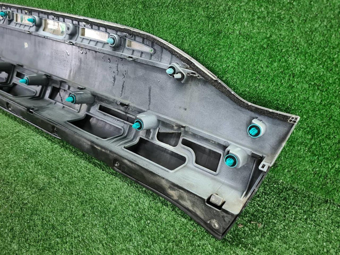 Накладка двери левая Chery Tiggo 8 Pro (2021-нв)