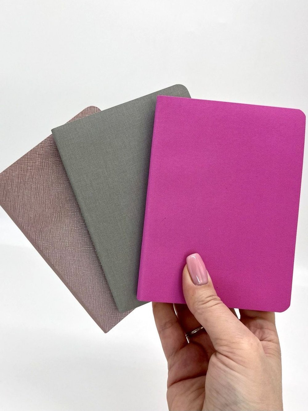 Набор 3 блокнота 88л (138*102мм) линейка розовый, перламутровый, серый (5447-3)