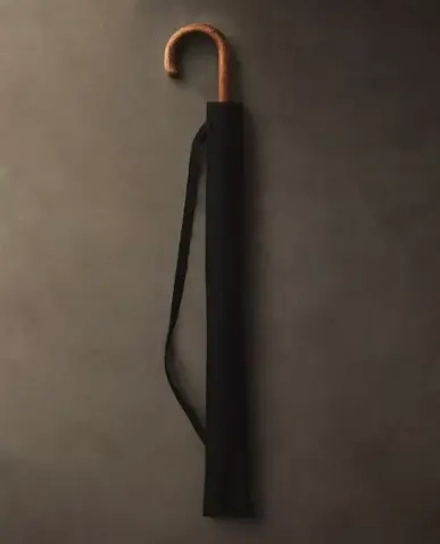 ZARA HOME ЗОНТ С ЧЕХЛОМ И ДЕРЕВЯННОЙ РУЧКОЙ, ЧЕРНЫЙ