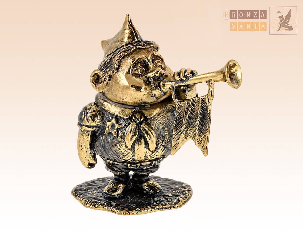 фигурка Пионер