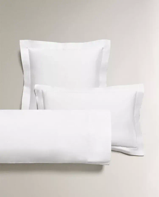 ZARA HOME НАВОЛОЧКА ИЗ ПЛОТНОГО САТИНА, БЕЛЫЙ
