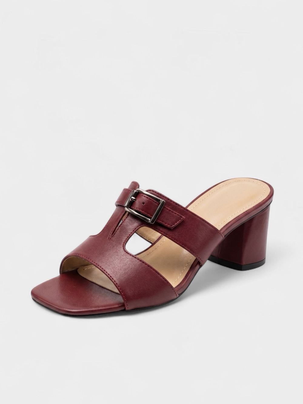 Сабо на каблуке