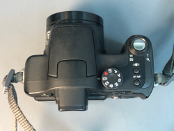 Lumix FZ7