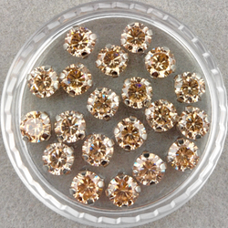 Фианиты шатоны в оправах, Champagne/Platinum