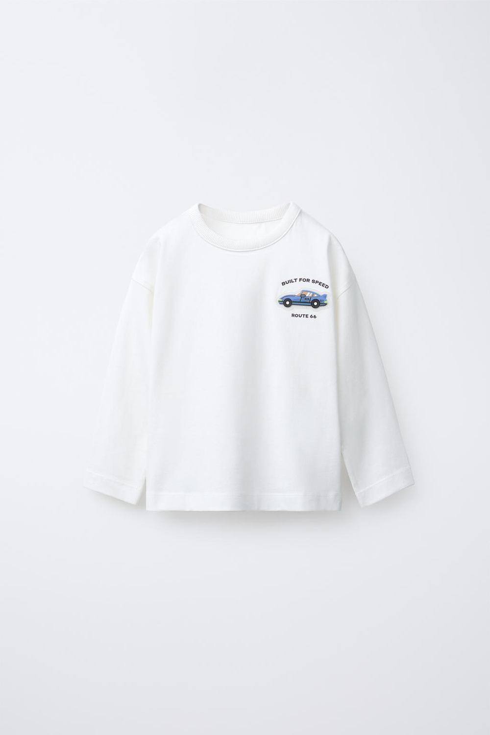 ZARA ФУТБОЛКА С РЕЗИНОВОЙ АППЛИКАЦИЕЙ, БЕЛЫЙ