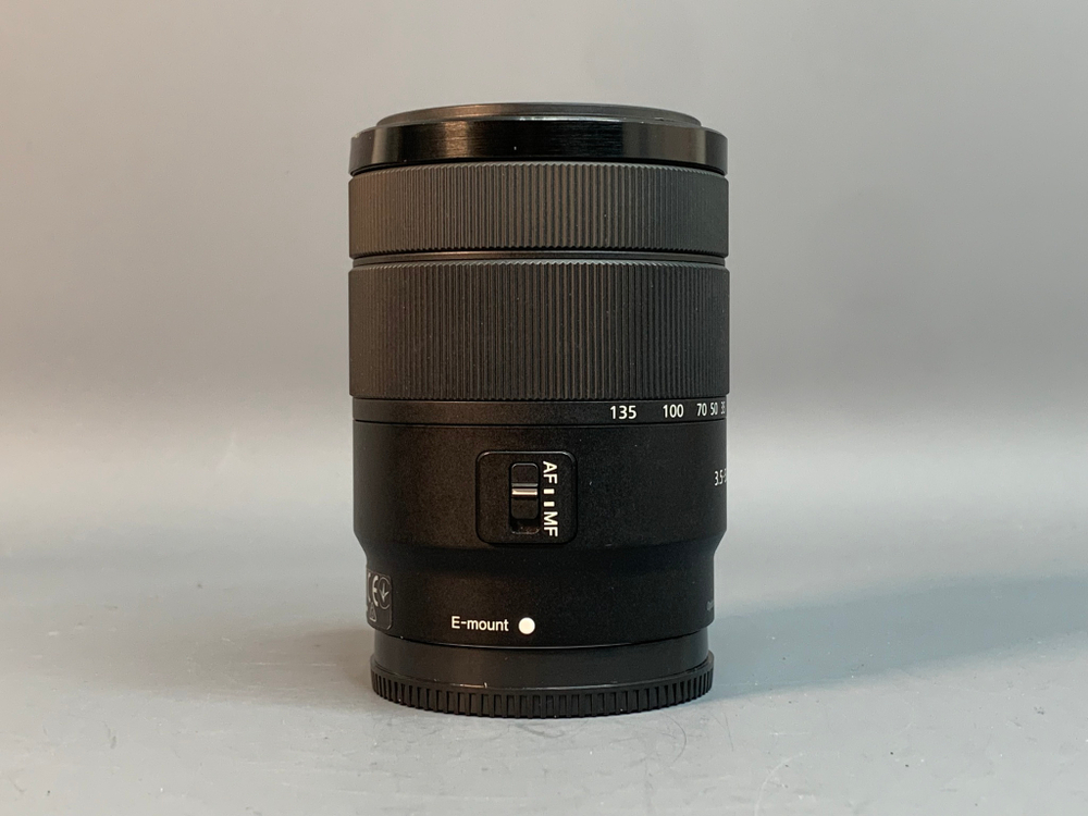 Sony E 18-135mm F3.5-5.6 OSS