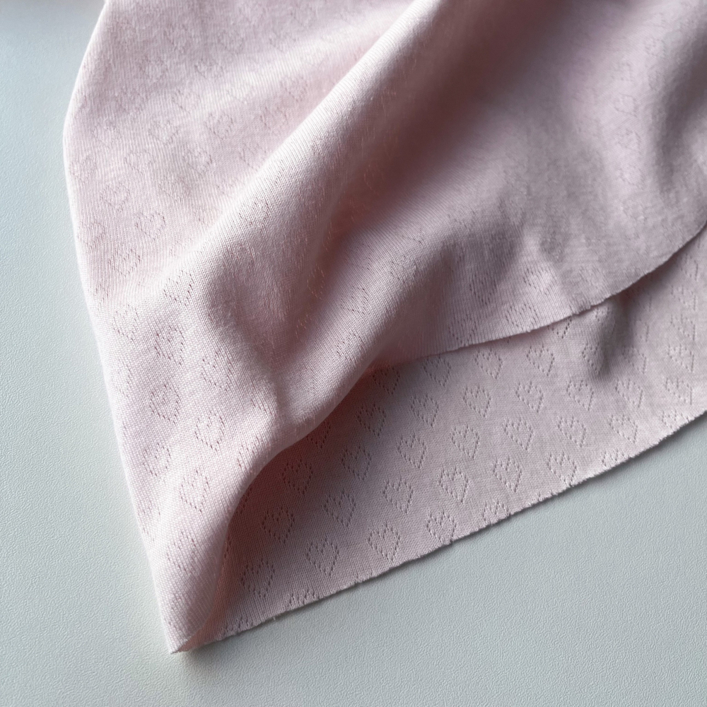 Трансферная рибана Сердечки на розовом фоне (190см)