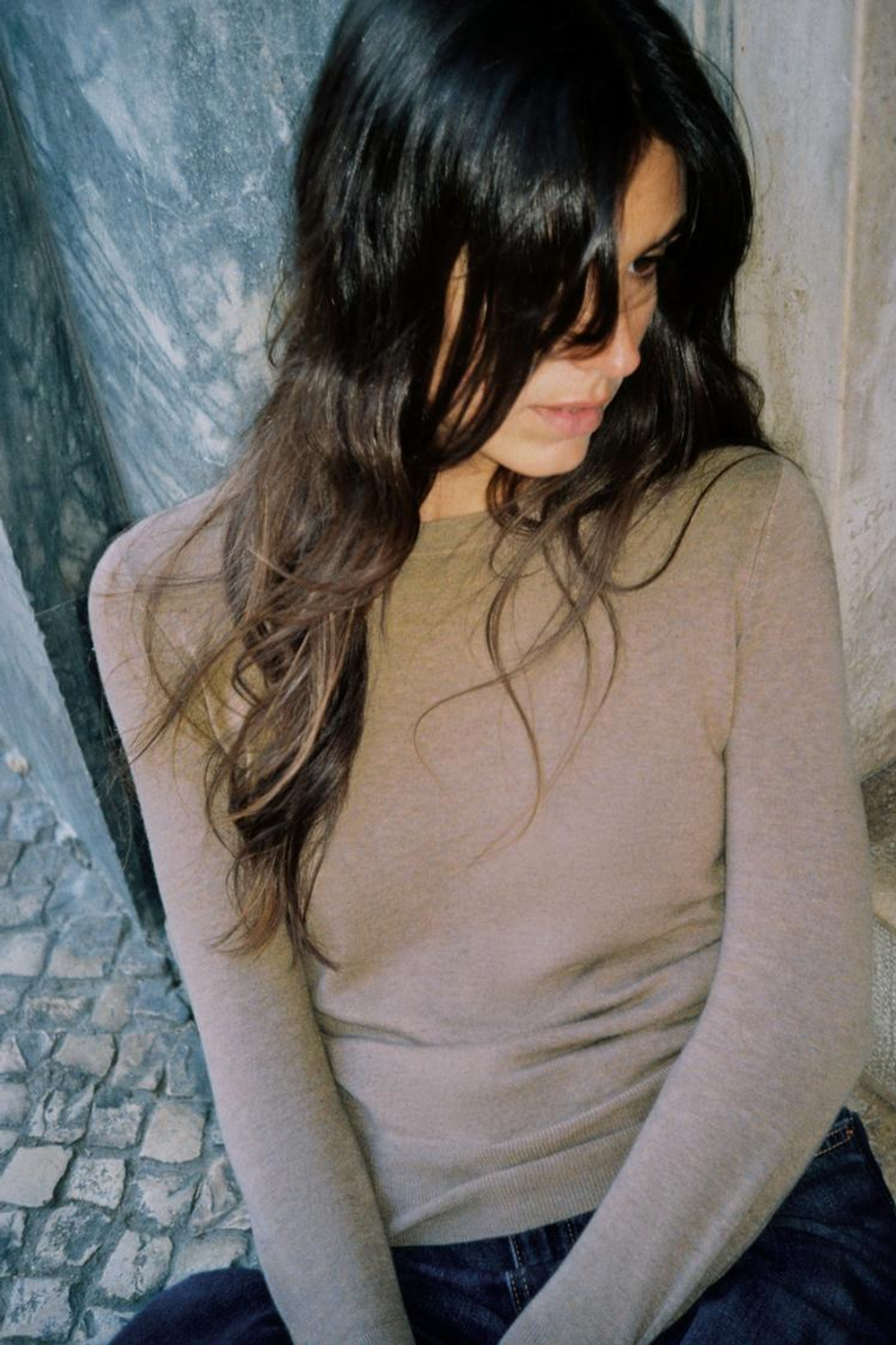 ZARA БАЗОВЫЙ ОДНОТОННЫЙ ДЖЕМПЕР, СЕРО-КОРИЧНЕВЫЙ МЕЛАНЖ