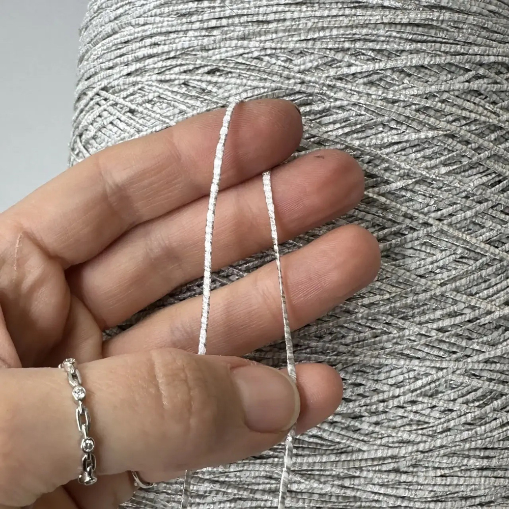 STOCK ITALY; 40% хлопок, 60% люрекс, п/а; 260м/100гр; цвет: дымчато-белый