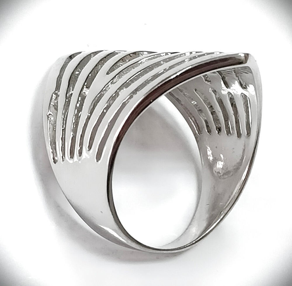 Ювелирное кольцо Эстерелла