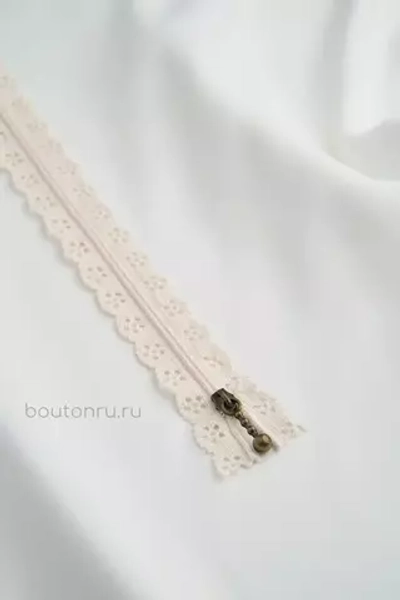 Молния ажурная молочная