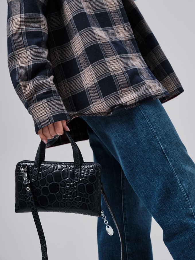 Сумка кожаная на плечо кросс-боди темно-синий