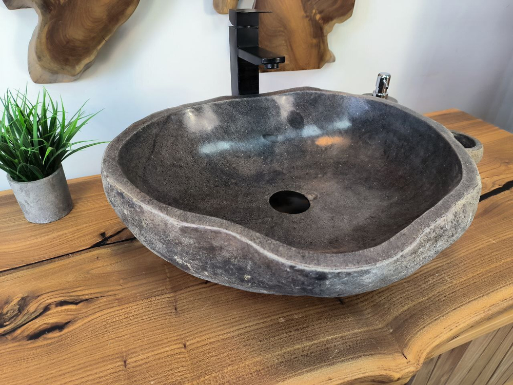 Раковина из речного камня RS-65798 53х45х15 из натурального камня
