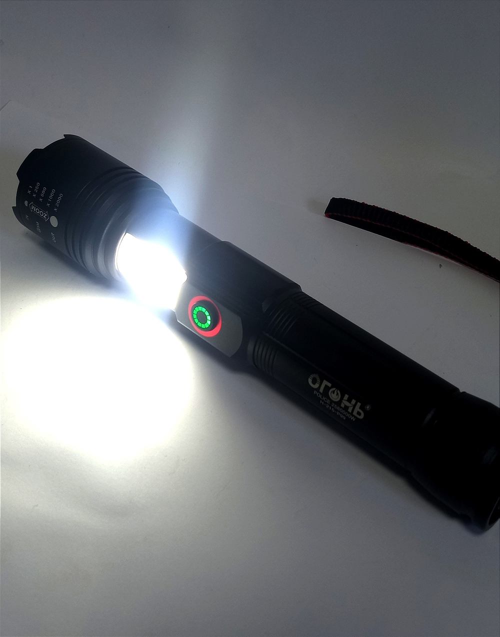 Фонарь Огонь H-215-P99 Police (2580000W)