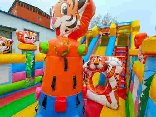 Коммерческий батут «Тигриная страна 2», 8х4х5 м без пандуса