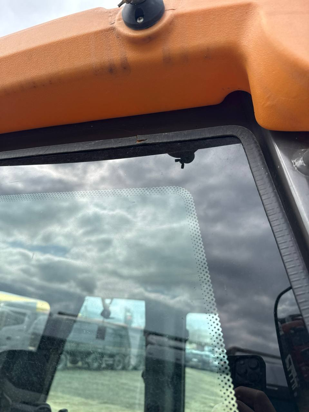SHANMON 388 Экскаватор-погрузчик 388H (Дизельный, 4,8 л, 102 л.с., АТ)