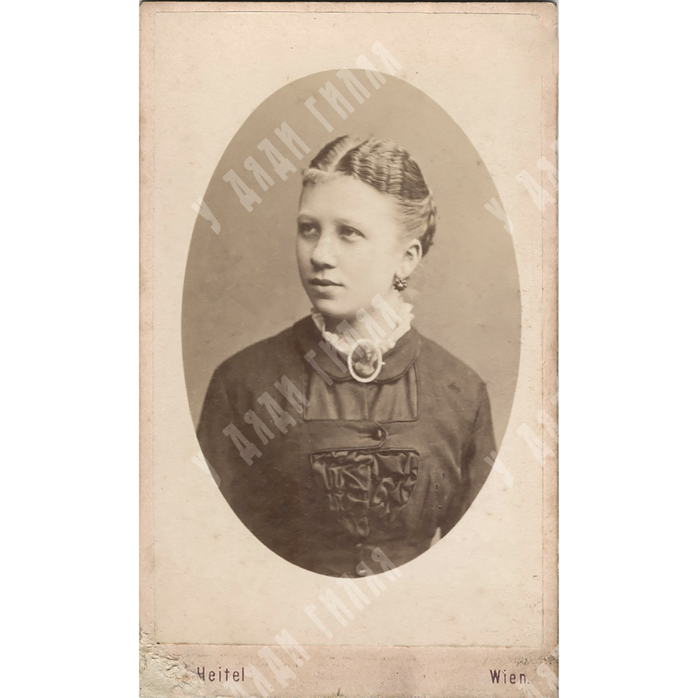 Студийные ретро-портреты. Вена. XIX в.