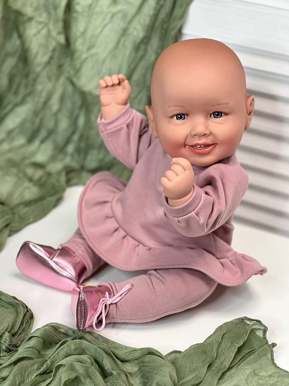 Кукла Manolo Dolls виниловая Diana 45см в пакете (8280)