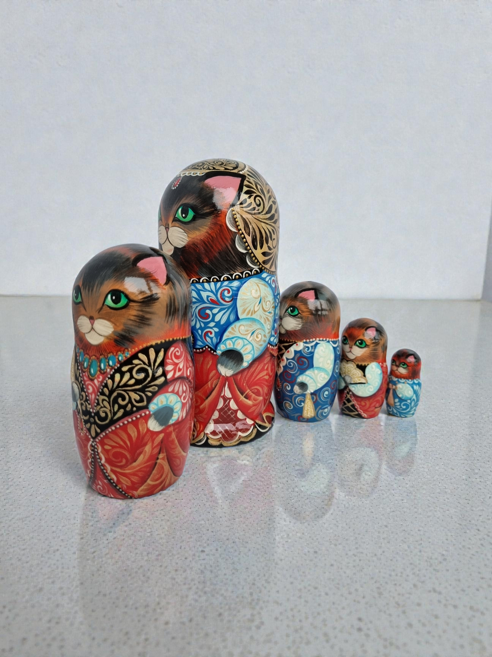 Матрешка "Королева кошка" 5мест