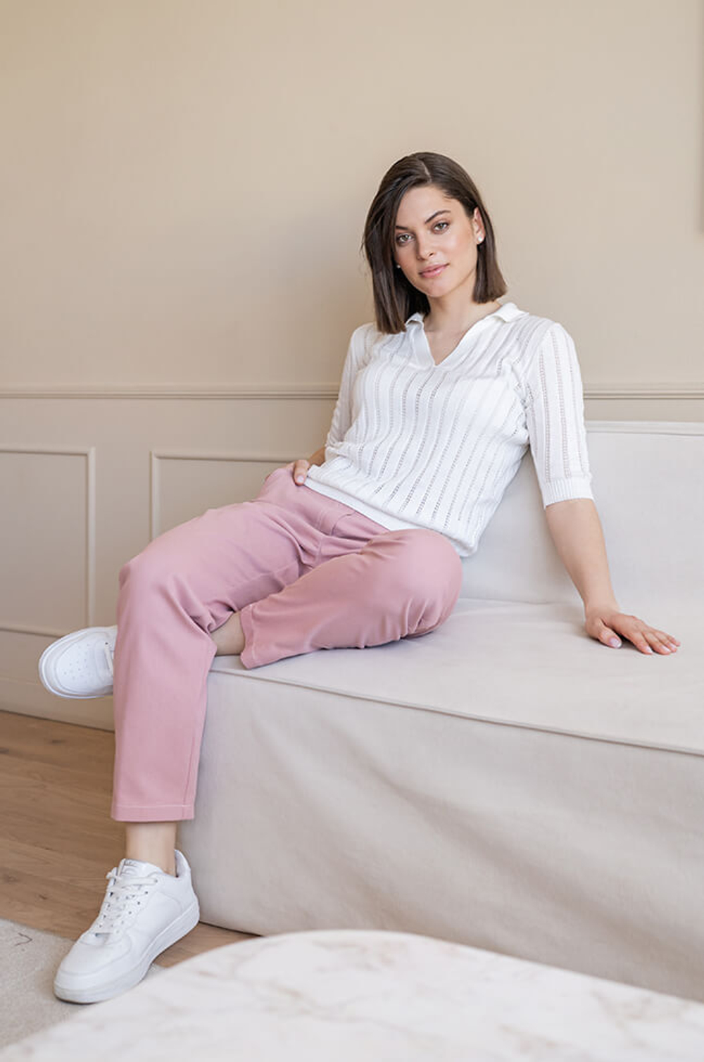 22688 Джемпер женский (молочный)