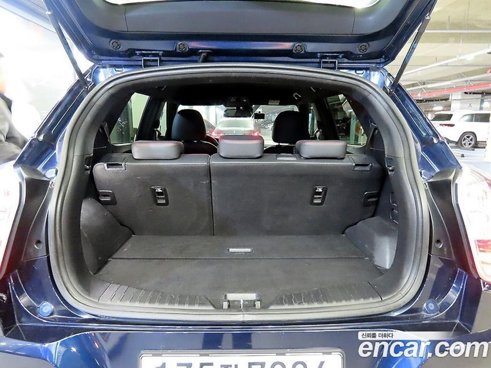 KG Mobility (Ssangyong) Very New Tivoli Дизель 1.6 2WD (01.2021)