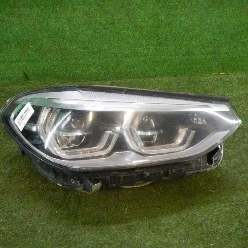 Битая Фара правая BMW X3 G01 X4 G02 (2017-2021) Adaptive LED