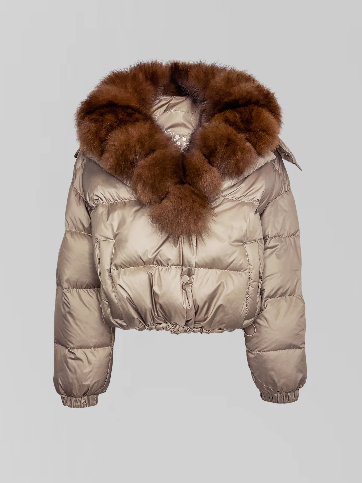 Куртка Sheng Yuan 25-899 однотонная укороченная с мехом