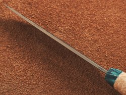 Якутский нож "Амга", сталь Х12МФ, рукоять стабилизированная карельская береза / акрил изумруд