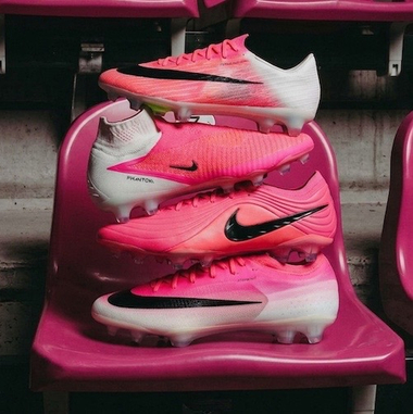 Nike Breakout >