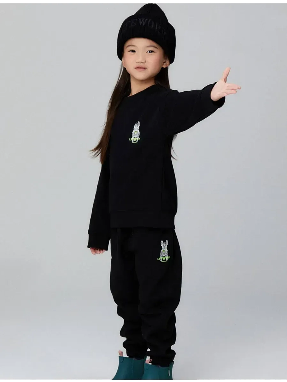 Свитшот с логотипом LADOK