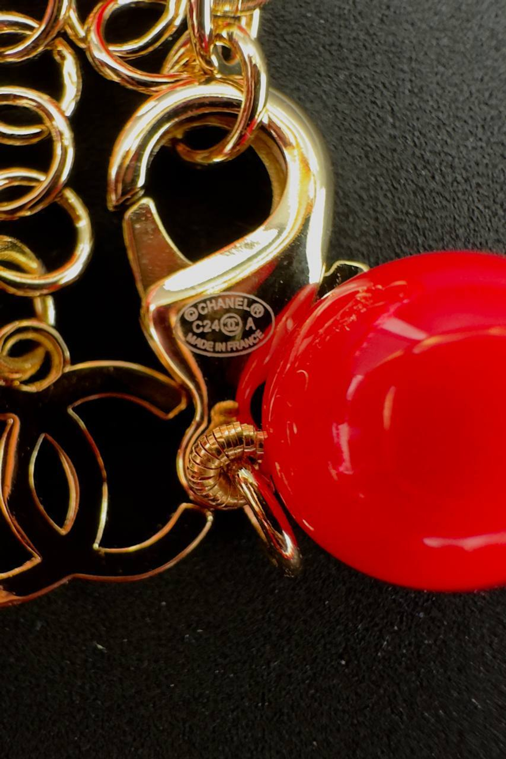 Бусы CHANEL
