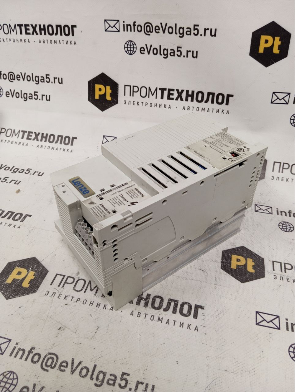 Lenze E82EV752_4C б/у