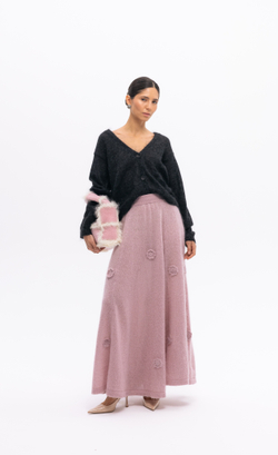 Розовая сумка из овчины