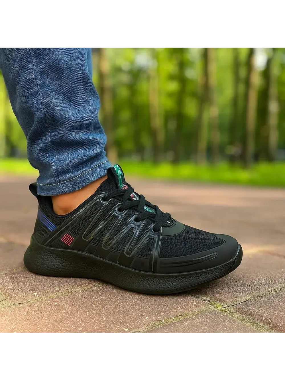 Кроссовки для мальчика школа