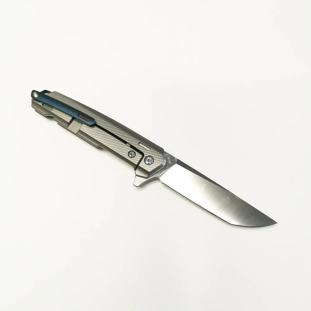 YKNIFE Y127