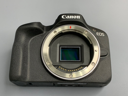 Canon EOS R50 30.000 кадров