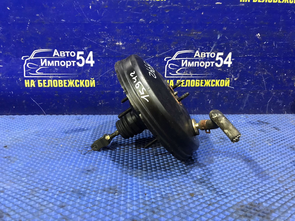 Вакуумный усилитель тормозов TOYOTA COROLLA 1997-2002