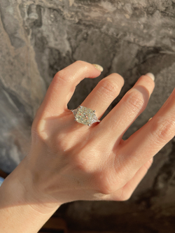 Кольцо квадрат бриллиант шампань