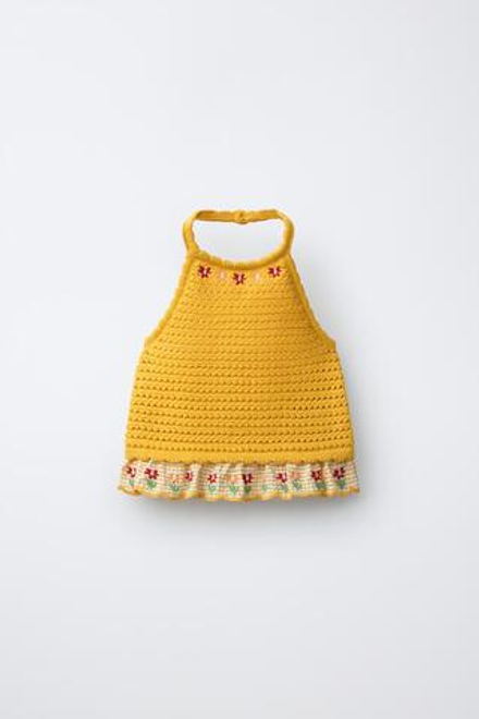 ZARA ТРИКОТАЖНЫЙ ТОП С ВЫШИВКОЙ ЦВЕТОВ, ЖЕЛТЫЙ